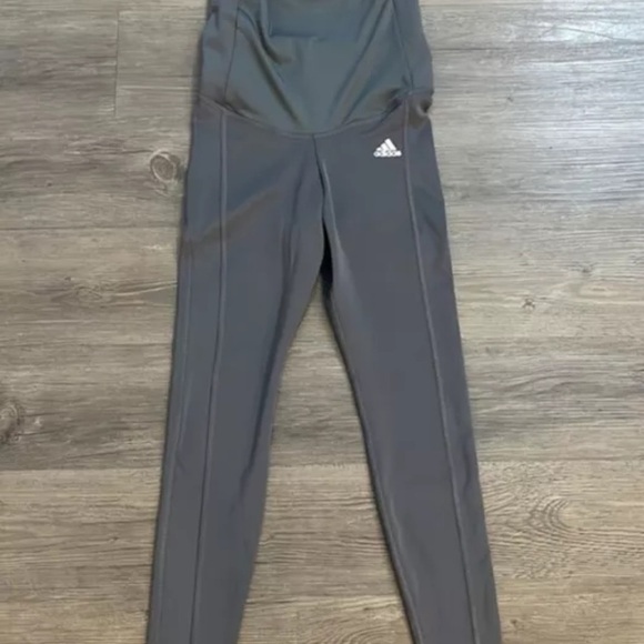 Adidas Designed To Move Aeroready 7/8 Leggings Gray XS NWT - Picture 7 of 9